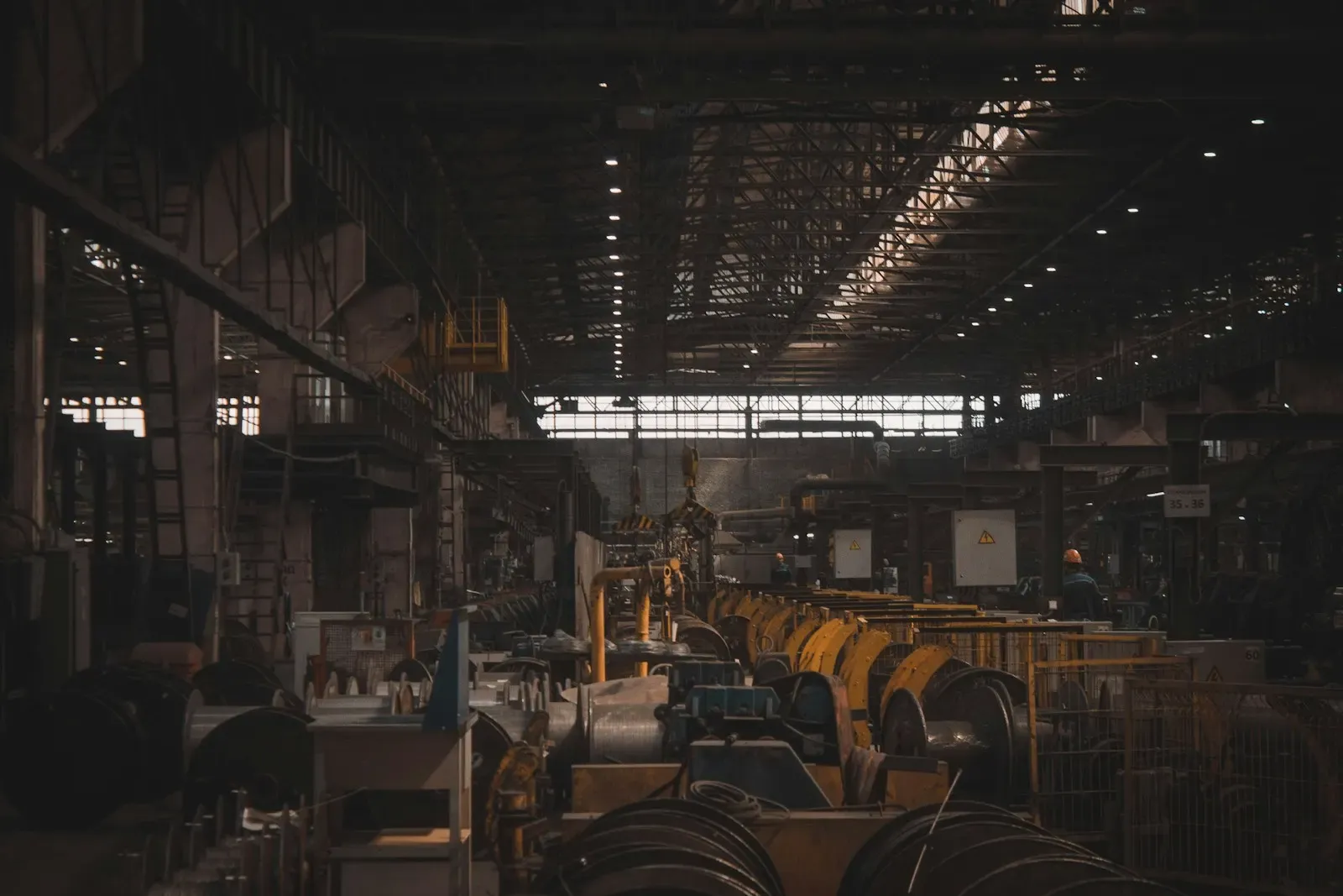 Factory floor full of connected machines